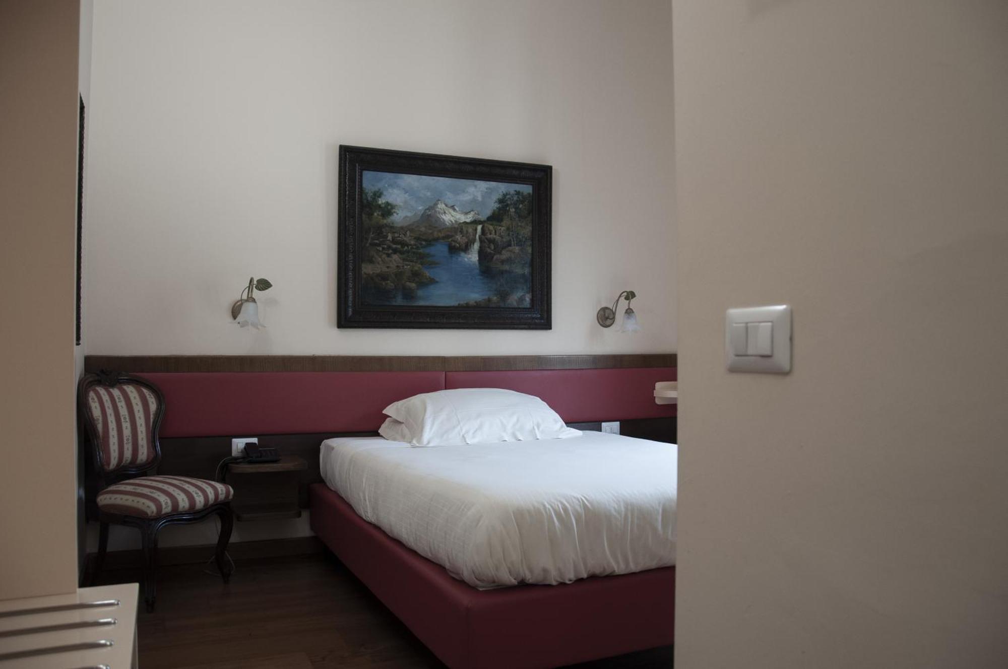 Hotel San Guido Milano Phòng bức ảnh